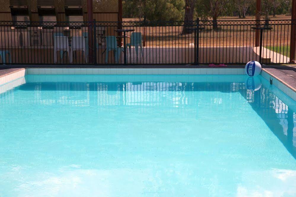 Nandewar Motor Inn Narrabri Exterior photo